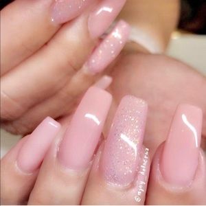 Meet your Posher, Kendra